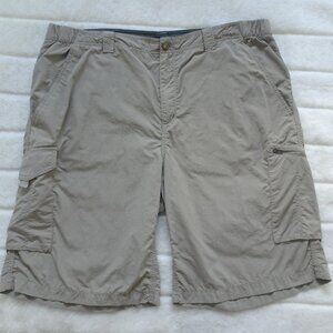 Columbia Men's Shorts Omni-Shield Blue Cargo 42